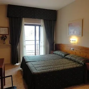 https://alameda-malaga.hotelsinnerja.org